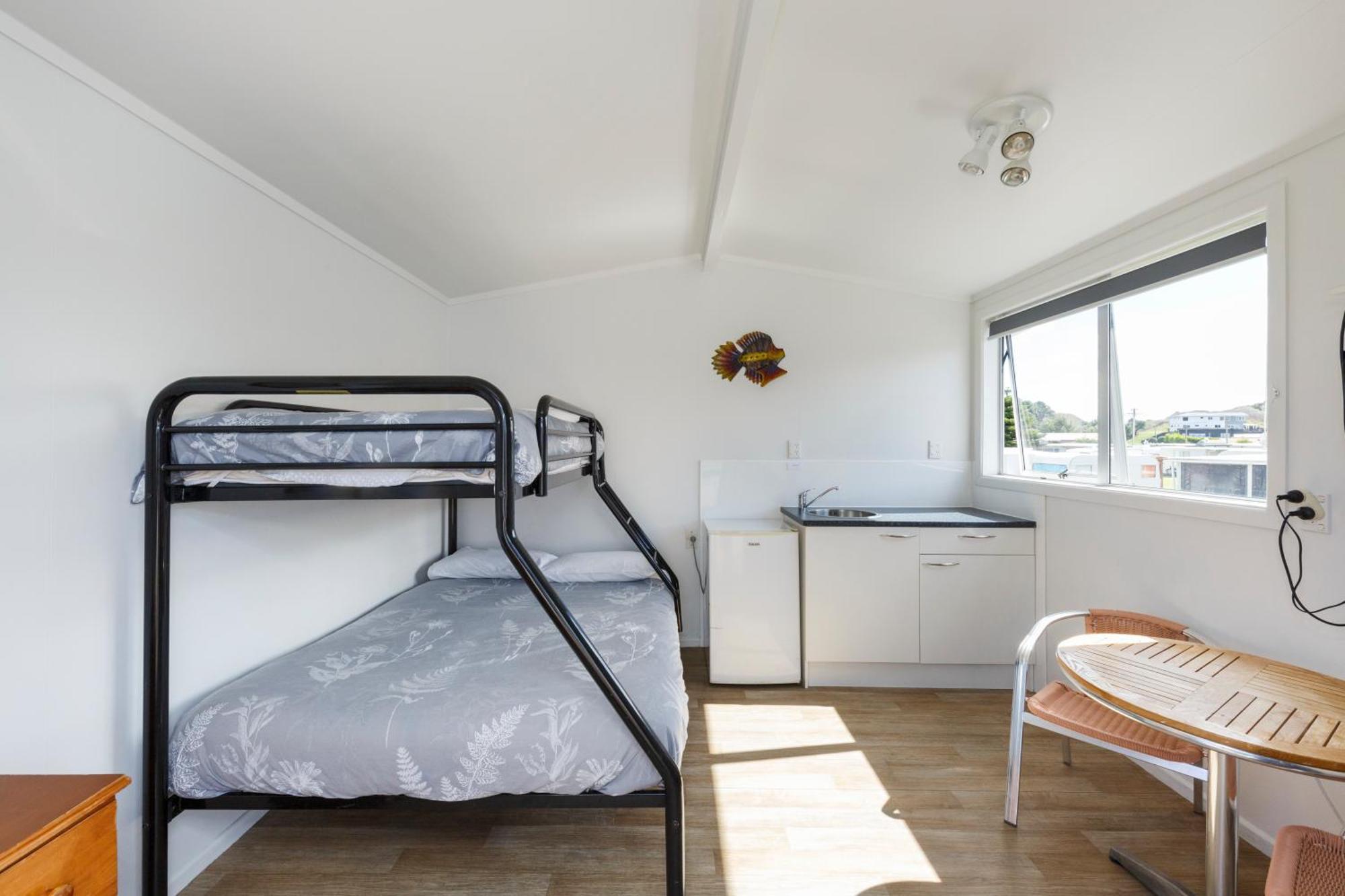 Foxton Beach Holiday Park Buitenkant foto